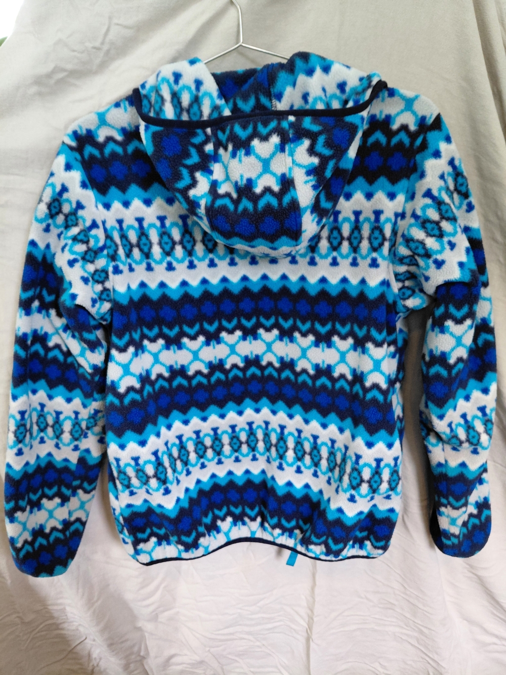 Patagonia ~ M Blue And White Patterned Fleece Jacket - Picture 11 of 11